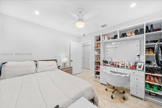 4824 SW 19th St, West Park, FL 33023