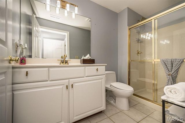 13101 Mill Crossing Court 300, Creve Coeur, MO 63141