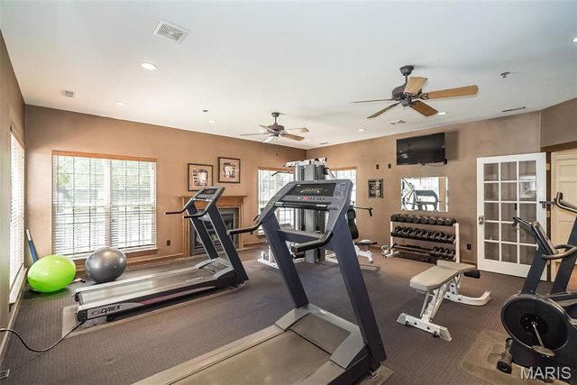 13101 Mill Crossing Court 300, Creve Coeur, MO 63141