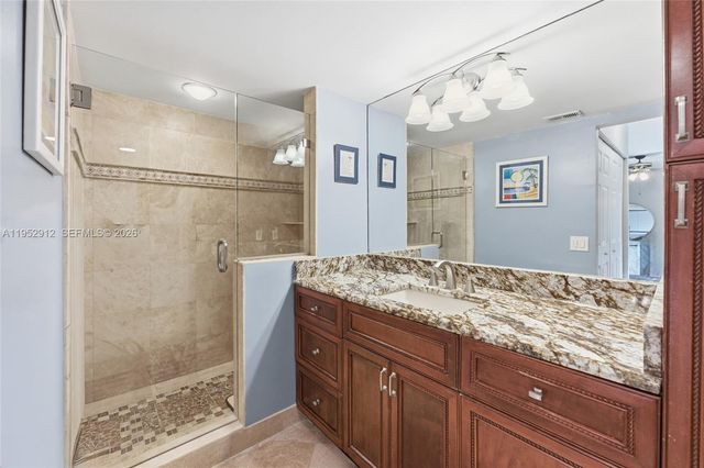 1172 SW 118th Ter, Davie, FL 33325