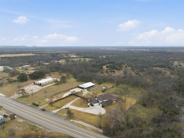 11645 N State Highway 36, Jonesboro, TX 76538