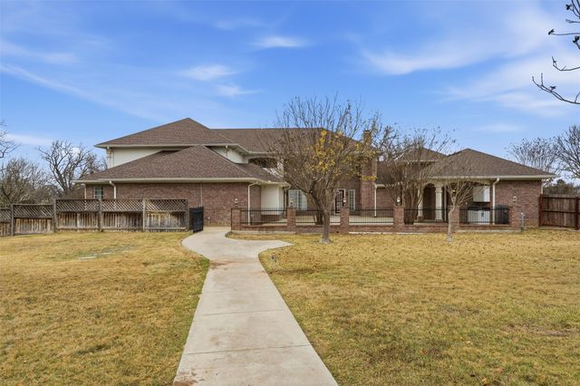 11645 N State Highway 36, Jonesboro, TX 76538