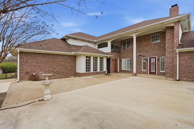 11645 N State Highway 36, Jonesboro, TX 76538