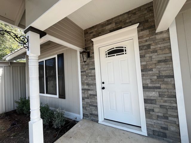 1010 Avenue K, Brownwood, TX 76801