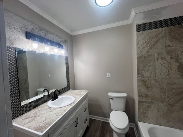 1010 Avenue K, Brownwood, TX 76801