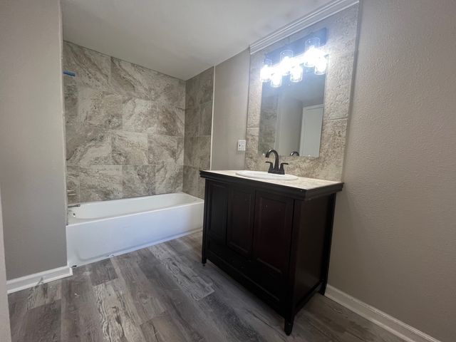 1010 Avenue K, Brownwood, TX 76801