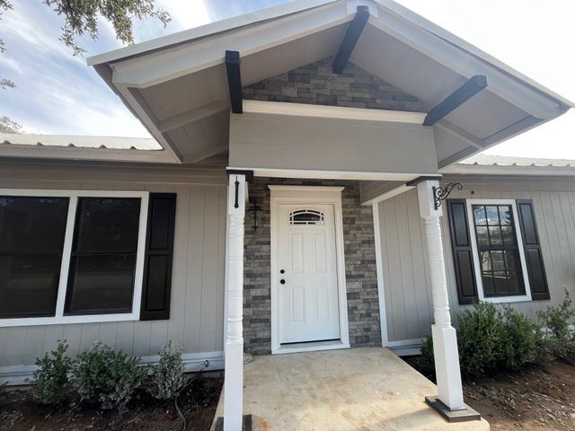 1010 Avenue K, Brownwood, TX 76801