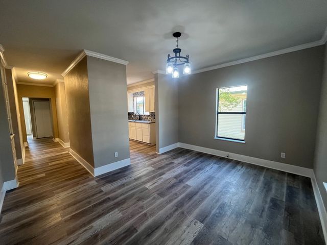 1010 Avenue K, Brownwood, TX 76801