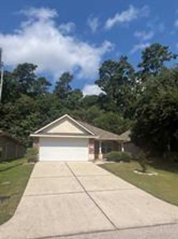 129 Clear Water Street W, Montgomery, TX 77356