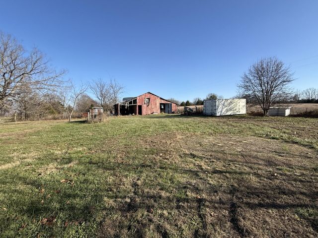 909 Cooper Drive, Mountain Grove, MO 65711