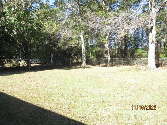 3840 Oleander Drive, Sumter, SC 29154