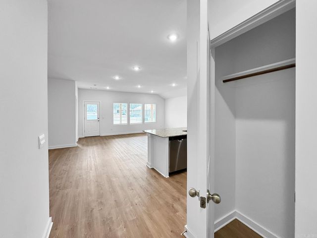 113 E Sunbelt Court, Mayflower, AR 72106