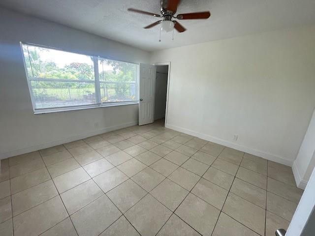 121 NW 7TH Court, Deerfield Beach, FL 33441