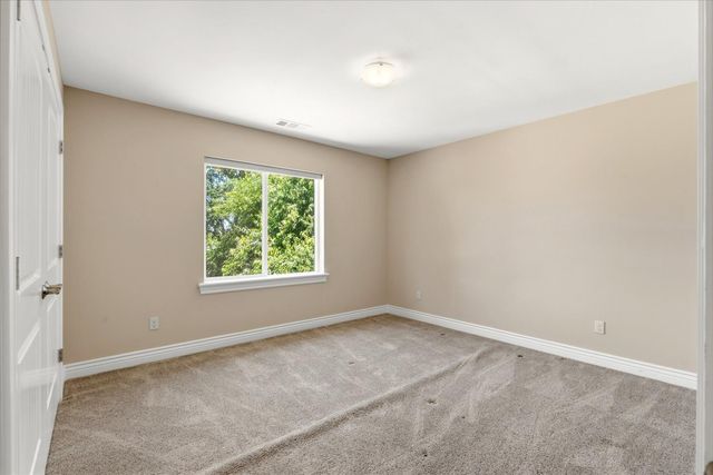 6106 Illinois Ave, Orangevale, CA 95662