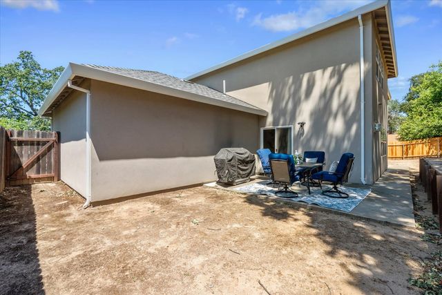 6106 Illinois Ave, Orangevale, CA 95662