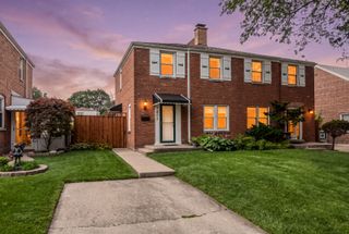 7807 W Summerdale Avenue, Chicago, IL 60656