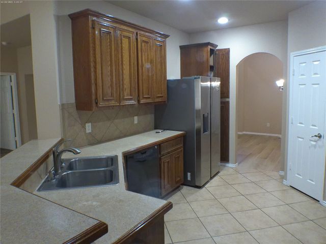 20207 Emerald Cliff Lane, Richmond, TX 77407