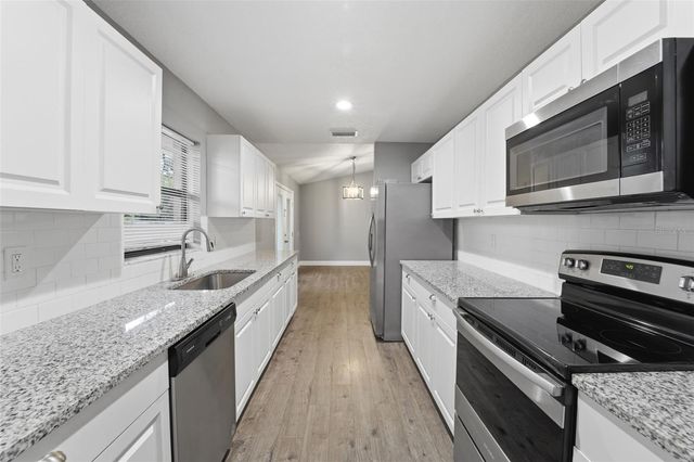 3211 YULE TREE DRIVE, Edgewater, FL 32141