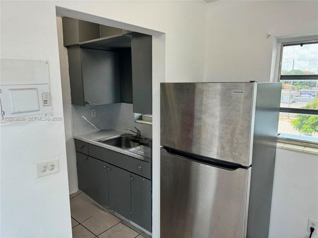 3424 W Flagler Street 8, Miami, FL 33135
