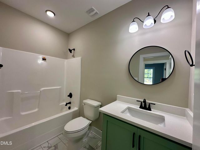 165 Bay Valley Road, Kenly, NC 27542