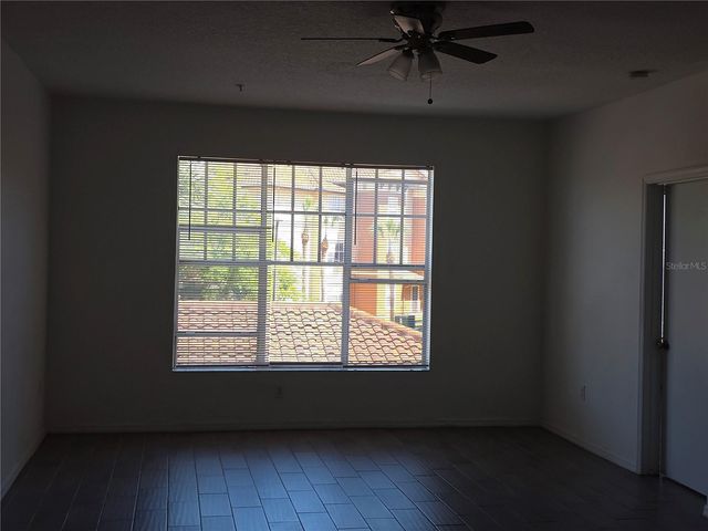 5554 METROWEST BOULEVARD 202, Orlando, FL 32811