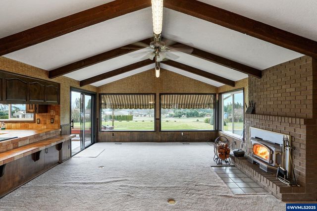 5027 Charleston Dr SE, Salem, OR 97317
