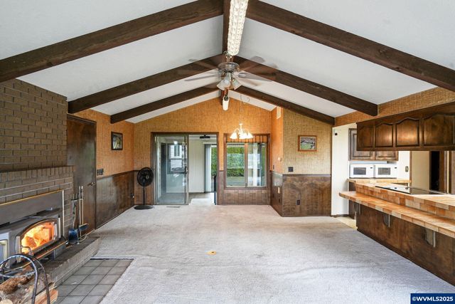 5027 Charleston Dr SE, Salem, OR 97317