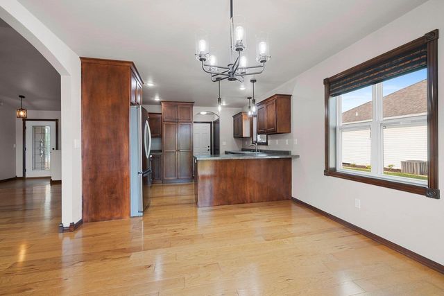 773 N MELCORN CIRCLE, De Pere, WI 54115