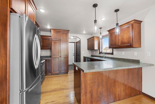 773 N MELCORN CIRCLE, De Pere, WI 54115