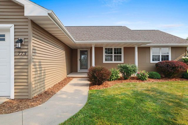 773 N MELCORN CIRCLE, De Pere, WI 54115
