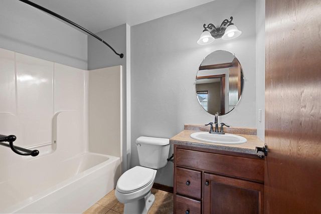 773 N MELCORN CIRCLE, De Pere, WI 54115