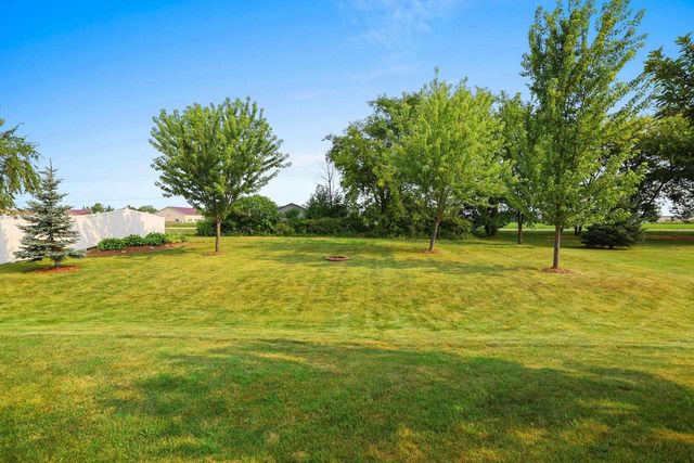 773 N MELCORN CIRCLE, De Pere, WI 54115