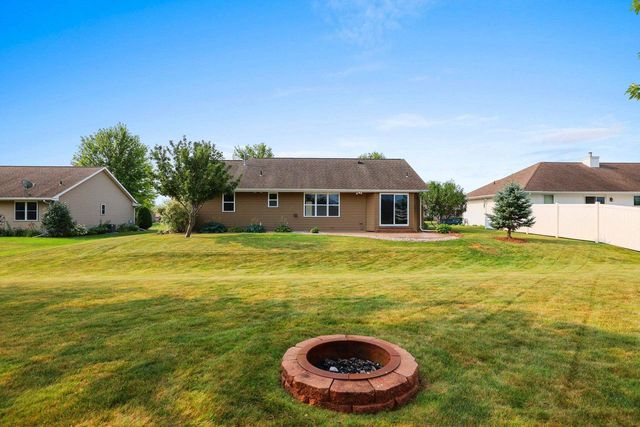 773 N MELCORN CIRCLE, De Pere, WI 54115