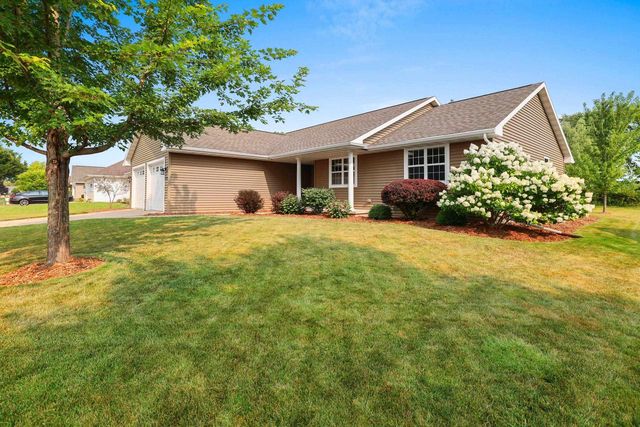 773 N MELCORN CIRCLE, De Pere, WI 54115