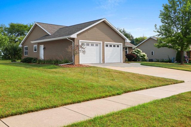 773 N MELCORN CIRCLE, De Pere, WI 54115
