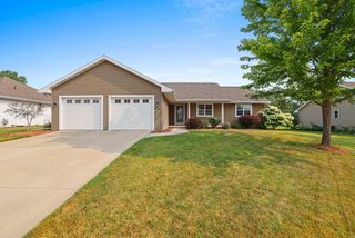 773 N MELCORN CIRCLE, De Pere, WI 54115