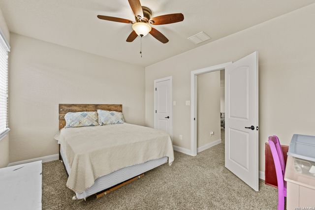 113 CANYON CIR, Boerne, TX 78015