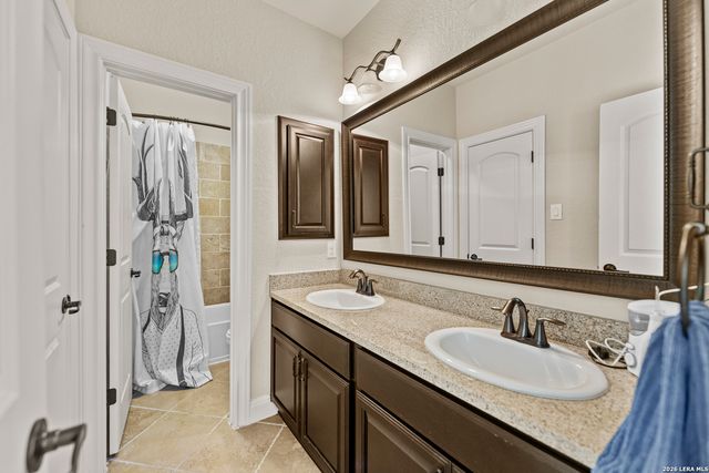 113 CANYON CIR, Boerne, TX 78015