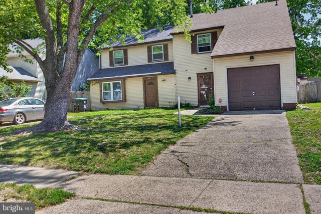 18 HYACINTH LN, Sicklerville, NJ 08081