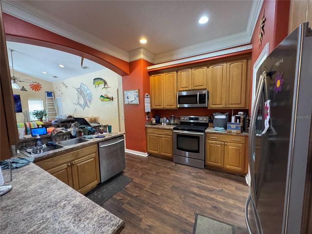 30542 APRICOT AVENUE, Eustis, FL 32736