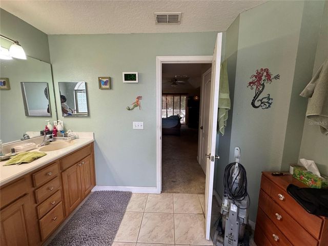 30542 APRICOT AVENUE, Eustis, FL 32736