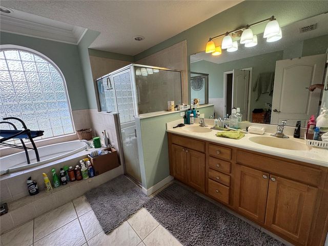 30542 APRICOT AVENUE, Eustis, FL 32736