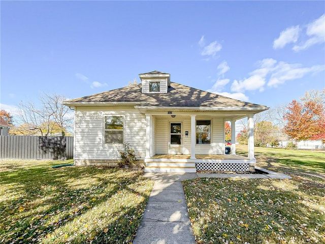 1935 E 7th Street, Sedalia, MO 65301