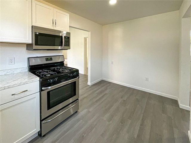 1935 E 7th Street, Sedalia, MO 65301