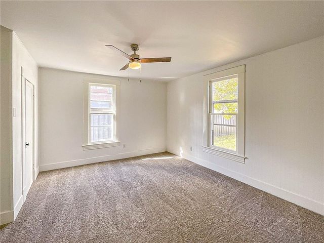 1935 E 7th Street, Sedalia, MO 65301