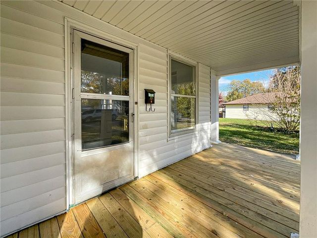 1935 E 7th Street, Sedalia, MO 65301