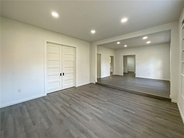 1935 E 7th Street, Sedalia, MO 65301