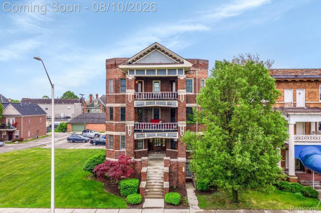 242 E PALMER Street 4, Detroit, MI 48202