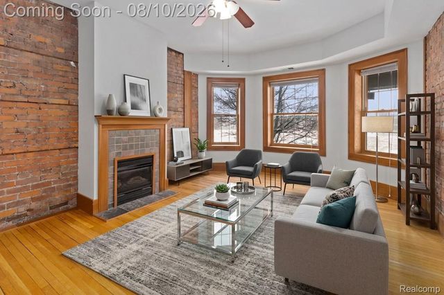 242 E PALMER Street 4, Detroit, MI 48202