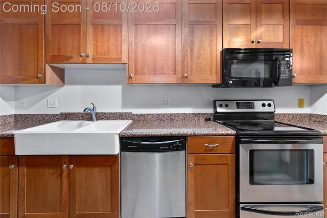 242 E PALMER Street 4, Detroit, MI 48202